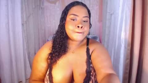 Ana online show from January 8, 10:27 pm