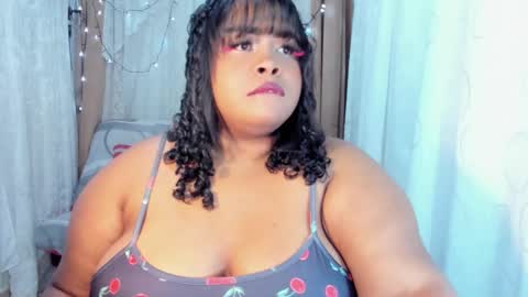 Snapshot of ana_off_alana chatting on February 24, 1:58 am Ana online show from February 24, 1:58 am