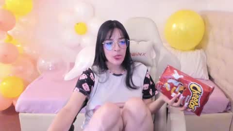 Im anna but you can call me as you want online show from May 10, 1:11 am