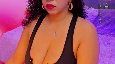 Snapshot of ana_sweet8 chatting on December 21, 10:22 am Ana My schedule 0400 - 1600 GMT -5 online show from December 21, 10:22 am