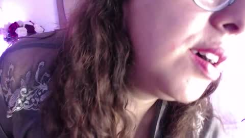 Ana Moon  online show from December 13, 7:58 am