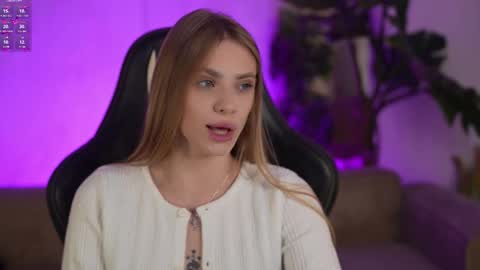 Sweet girls online show from October 8, 6:33 am