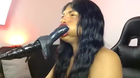 anabel alice gandara  online show from December 4, 7:28 am