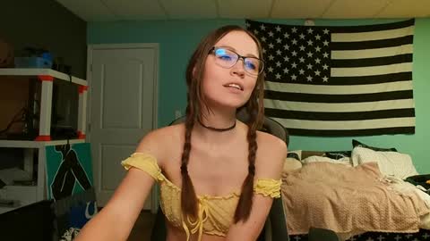 Anabelleleigh online show from March 5, 4:35 pm