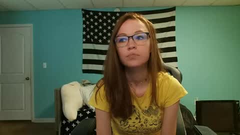 Anabelleleigh online show from May 16, 11:25 pm