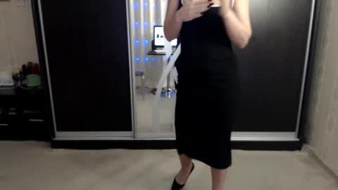 Snapshot of anabelsweet chatting on January 17, 1:15 am Milana online show from January 17, 1:15 am