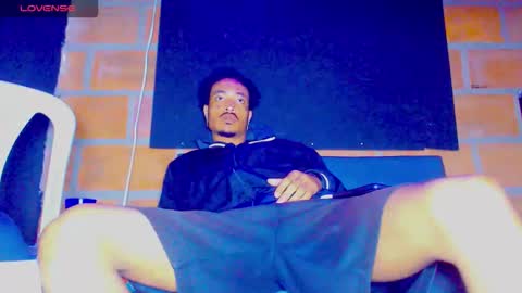 Snapshot of anaconda_blackk chatting on October 14, 11:44 am anaconda_blackk online show from October 14, 11:44 am
