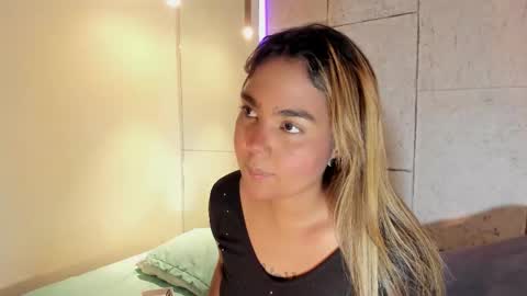 Anna online show from November 2, 7:38 pm