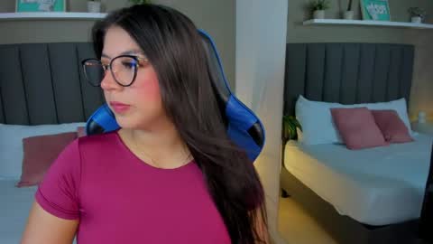 A N A online show from May 19, 2:34 pm