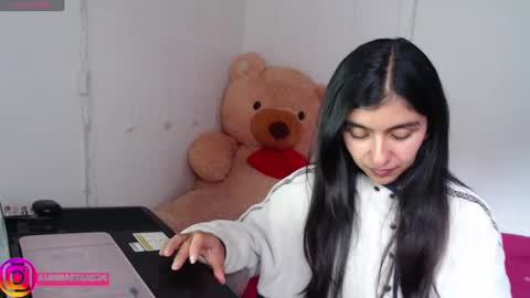 Snapshot of anahibrowns95 chatting on September 30, 7:52 pm Anahi Browns online show from September 30, 7:52 pm