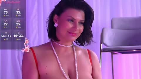Anais online show from April 15, 3:02 am