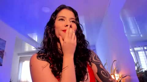 Mariana  online show from February 18, 2:06 pm