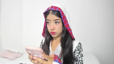 Ana online show from November 1, 9:17 pm