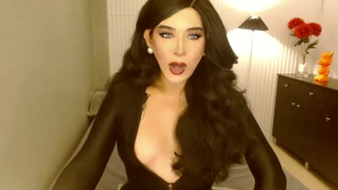 Thena online show from February 7, 11:34 pm