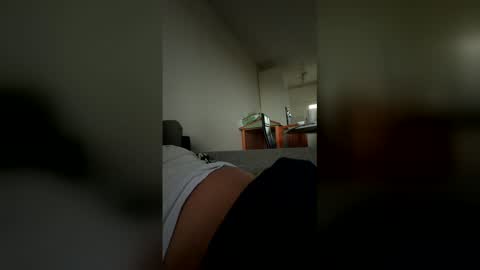 Snapshot of analpunisher2808 chatting on April 6, 7:20 am analpunisher2808 online show from April 6, 7:20 am