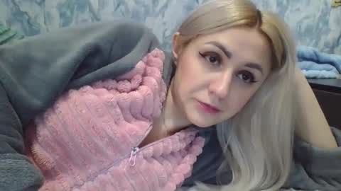 analqueen2024 online show from December 27, 11:21 pm