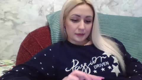 analqueen2024 online show from January 22, 9:35 am