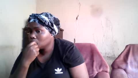 Snapshot of analslut1987 chatting on December 5, 6:22 am analslut1987 online show from December 5, 6:22 am