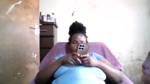 Snapshot of analslut1987 chatting on February 17, 7:16 am analslut1987 online show from February 17, 7:16 am