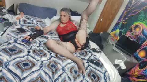 analslut4u2fuck69 online show from April 29, 8:29 am