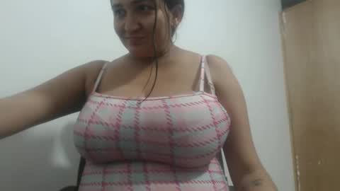 Snapshot of analy_hot chatting on October 3, 11:46 pm analy_hot online show from October 3, 11:46 pm