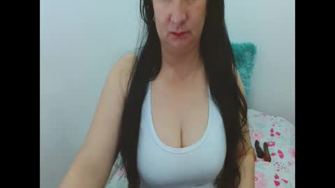 anamaria288 online show from May 19, 12:00 pm