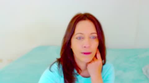 anapereira12 online show from July 8, 6:34 pm