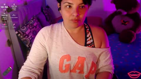 Snapshot of anaspark chatting on September 30, 1:49 pm Ana online show from September 30, 1:49 pm