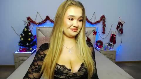 Snapshot of anastacyyellig chatting on December 18, 9:08 pm anastacyyellig online show from December 18, 9:08 pm