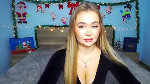 Snapshot of anastacyyellig chatting on December 29, 11:18 pm anastacyyellig online show from December 29, 11:18 pm