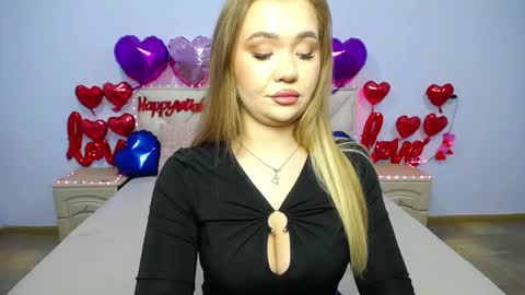 Snapshot of anastacyyellig chatting on February 11, 12:16 pm anastacyyellig online show from February 11, 12:16 pm