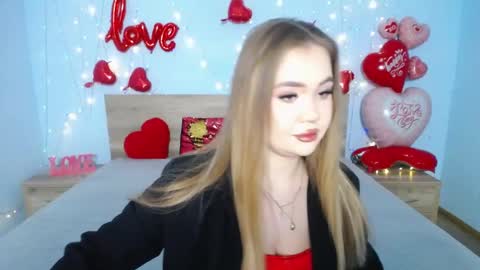 Snapshot of anastacyyellig chatting on February 15, 3:52 am anastacyyellig online show from February 15, 3:52 am