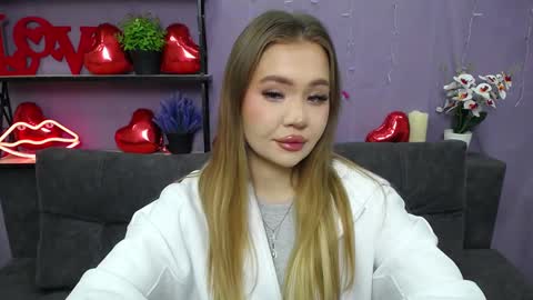 Snapshot of anastacyyellig chatting on March 4, 9:00 pm anastacyyellig online show from March 4, 9:00 pm