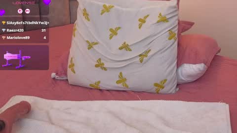 anastasia_cole_ online show from May 16, 8:07 pm