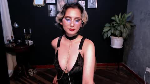 Snapshot of anastasia_fiore18 chatting on January 10, 1:42 am anastacia fiore18 online show from January 10, 1:42 am