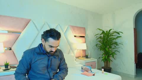 Snapshot of anastasia_marco chatting on January 24, 11:37 am anastasia_marco online show from January 24, 11:37 am