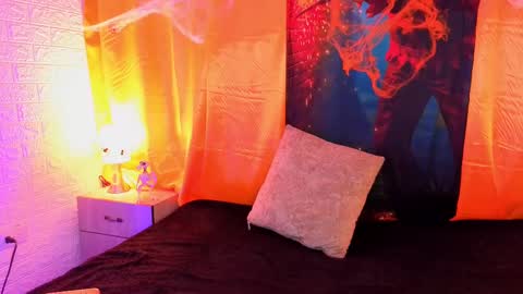 Anastasia Coleman online show from October 6, 8:50 pm