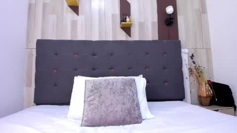 anastasia online show from May 6, 11:48 am