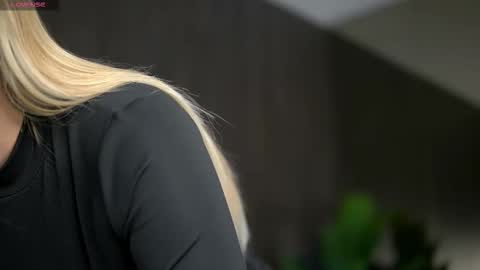 AnastasyaNoir online show from November 14, 6:12 am