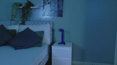 Kendra  online show from December 19, 10:33 am