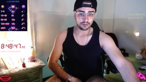 Snapshot of andders_ chatting on February 25, 1:48 am Anders online show from February 25, 1:48 am