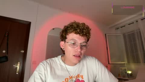 Snapshot of anddres_boss chatting on June 14, 9:50 pm Tell Me ANDRESS ----- online show from June 14, 9:50 pm