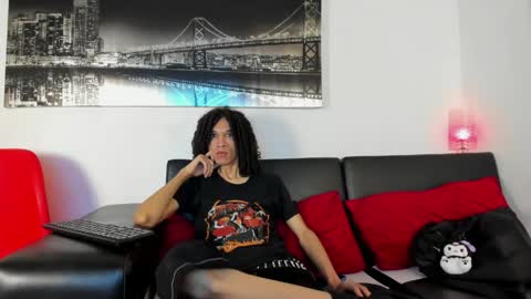 anddy_hugecock online show from May 31, 1:07 pm