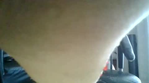 Snapshot of ander8407 chatting on July 12, 8:49 am ander8407 online show from July 12, 8:49 am