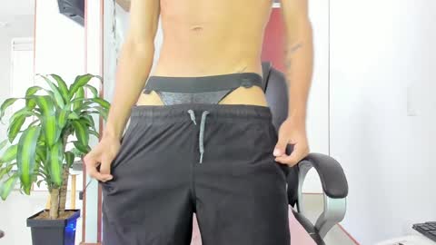 Snapshot of ander_012 chatting on January 22, 9:21 pm Ander Arias online show from January 22, 9:21 pm