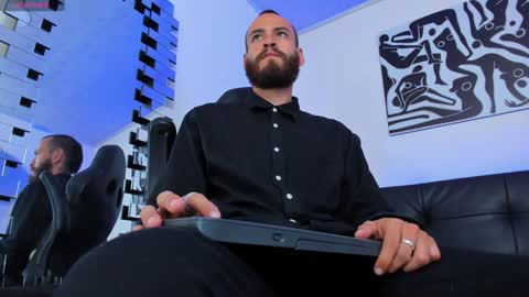 Andrs   -                   online show from January 16, 10:12 pm