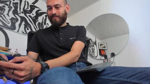 Andrs   -                   online show from February 20, 2:52 am