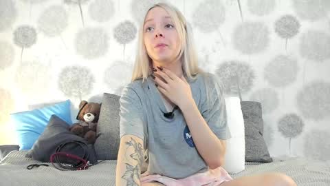 andneveragain online show from January 14, 12:14 pm