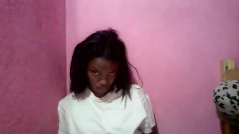 Snapshot of andohh237973 chatting on January 15, 12:59 am andohh237973 online show from January 15, 12:59 am