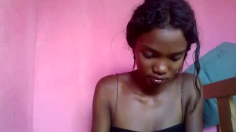 Snapshot of andohh237973 chatting on February 13, 9:16 am andohh237973 online show from February 13, 9:16 am